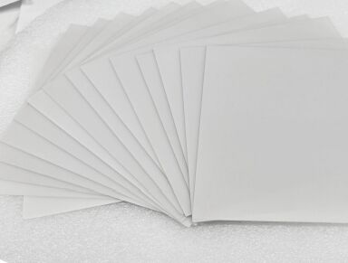 Substrat en nitrure d'aluminium