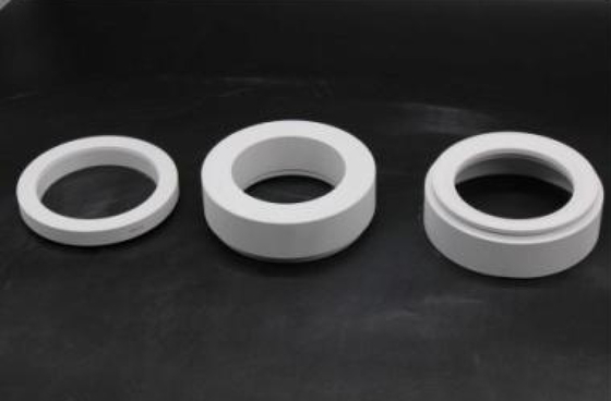 Buse de nitrure de bore BN pour la fabrication de poudres automatisées au gaz