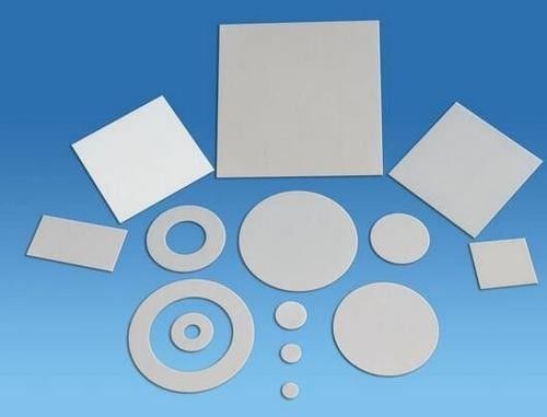SUBSTRATS, GAUFRETTES DE CÉRAMIQUE INDUSTRIELLE POUR L'INDUSTRIE ÉLECTRONIQUE, alumine (Al2O3), nitrure en aluminium (AlN)