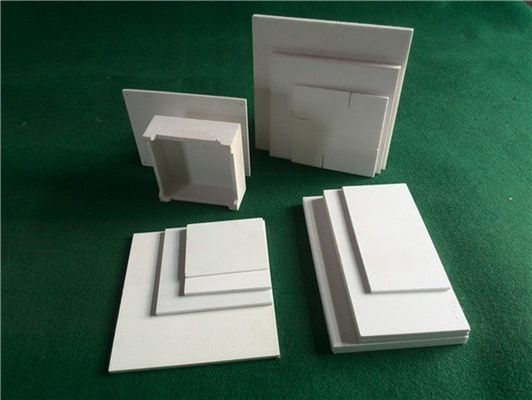 Densité de l'épaisseur 3.6g/cm3 des meubles 2mm de four à alumine de grande pureté