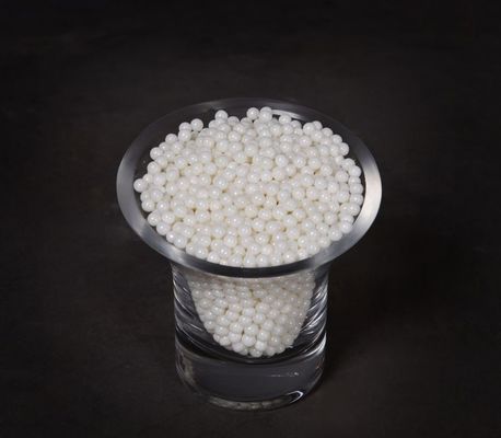 Le silicate de zirconium aggloméré perle le type moyen SZS 4,0 G/Cc de perles de densité