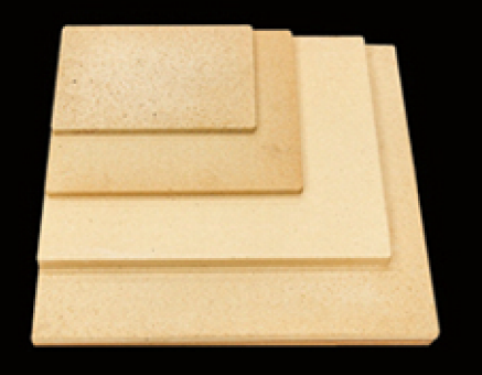 Plaque de réglage à base de cordierite-mullite